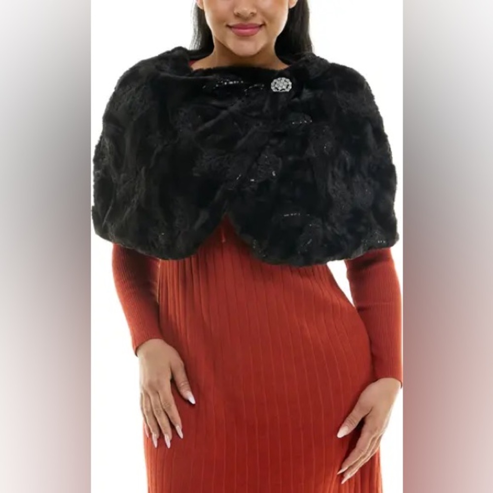 NWT Nina Leonard Black Faux Fur Shrug